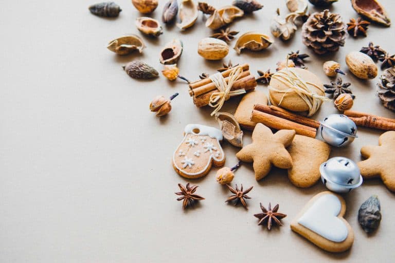 Ten Yummy Homemade Christmas Gifts!