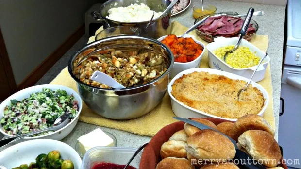 Thanksgiving Dinner - Merry About Town