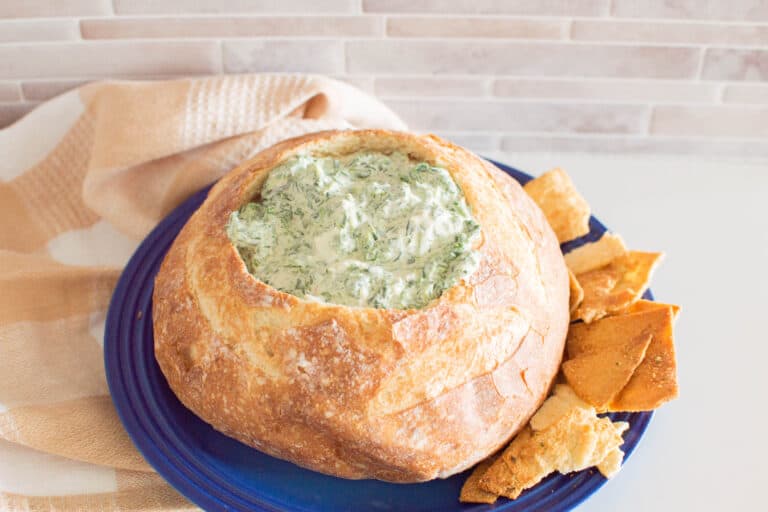 Easy spinach dip in bread bowl