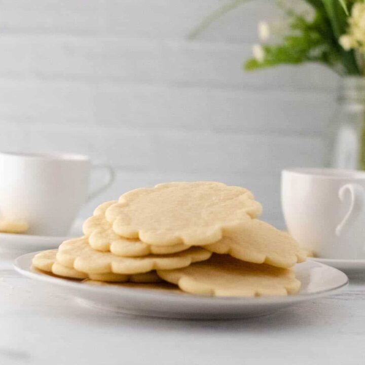 Retro Southern Recipes - Tea Cakes