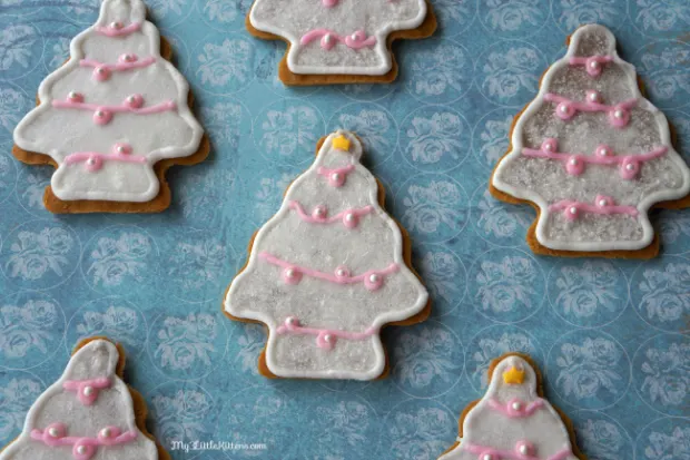 Christmas-Tree-Cookies-1
