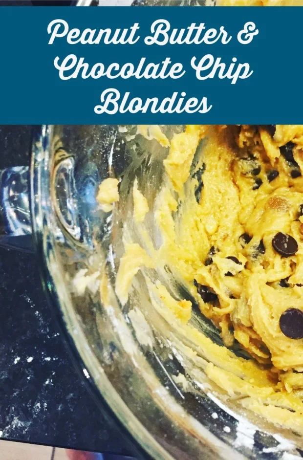 Peanut Butter & Chocolate Chip Blondies Recipe