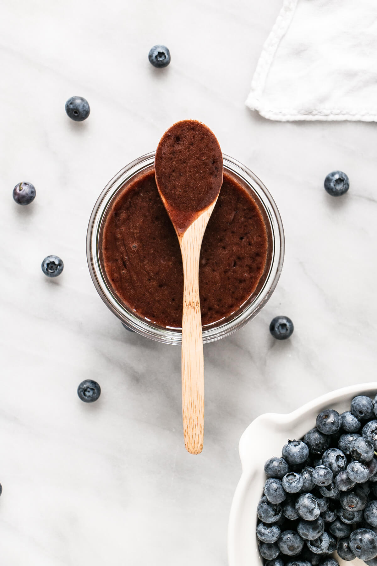 slow-cooker-blueberry-bbq-sauce-6
