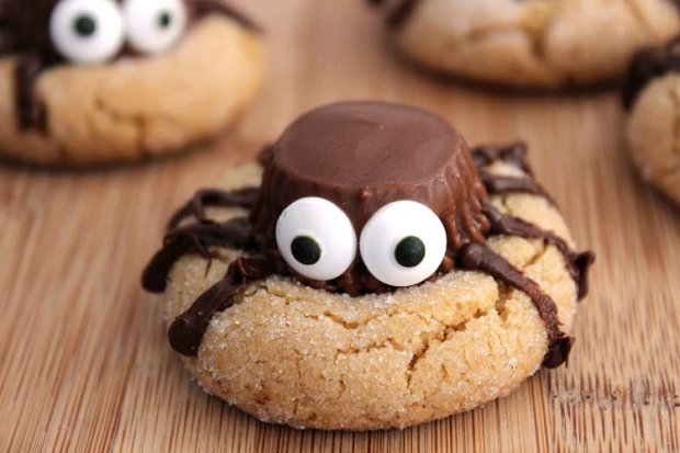 peanut-butter-spider-cookies-recipe