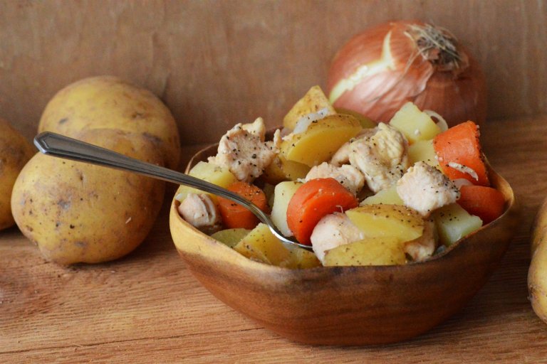 Crockpot Chicken Stew