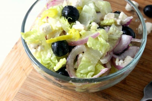 Delicious Greek Salad in a Jar Recipe