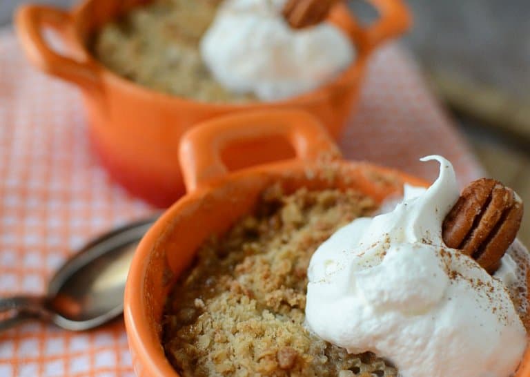 Butter Pecan Peach Crumble Minis