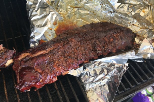 Removing baby back ribs from foil