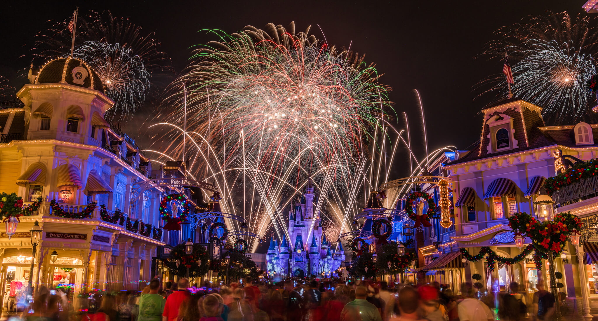 A Magical Disney World Christmas