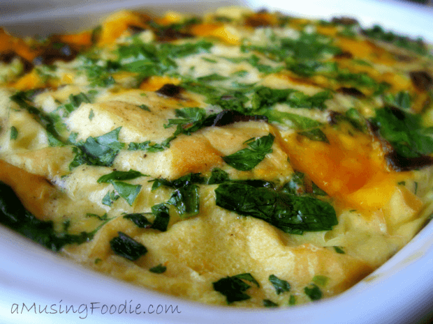 Spinach-Bacon-and-Egg-Breakfast-Casserole