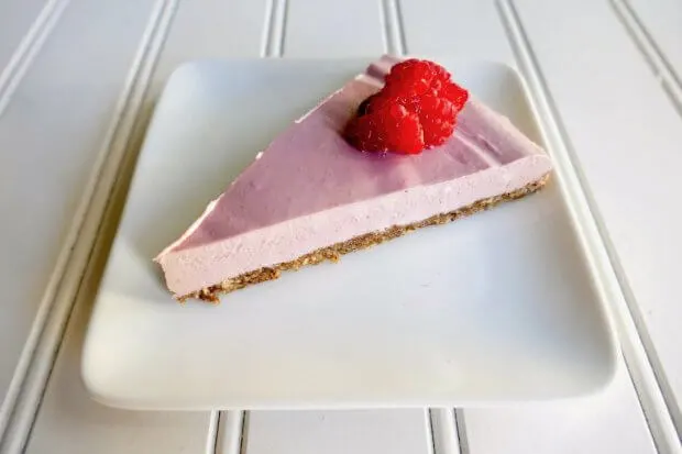 Raspberry+vegan+paleo+cheesecake
