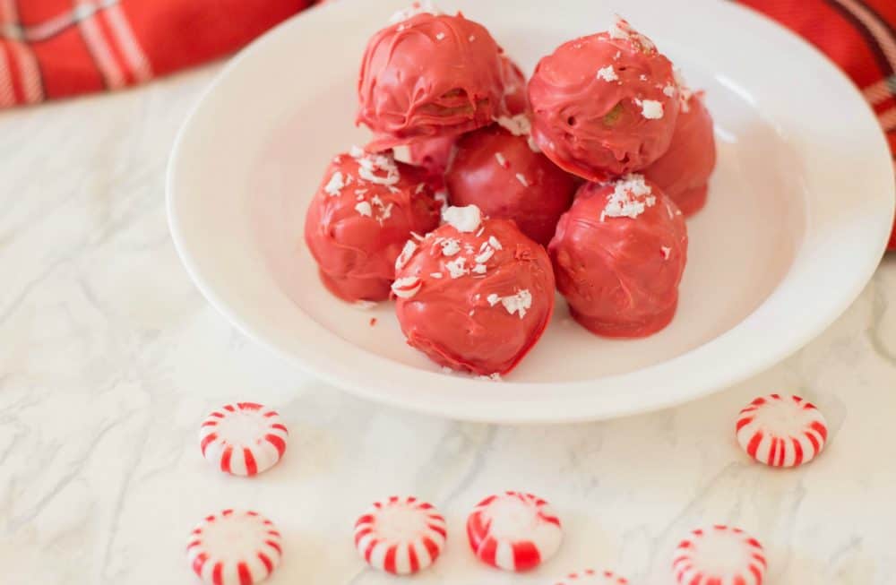 Delicious peppermint oreo truffles perfect for holiday entertaining